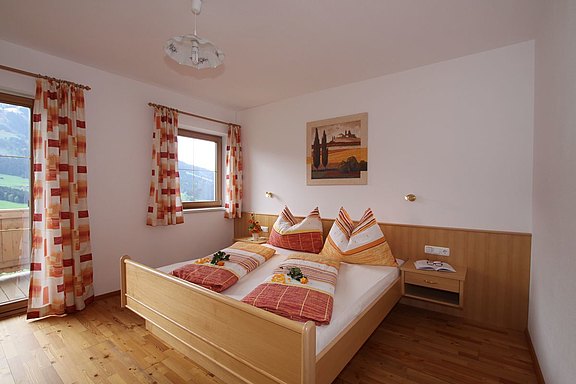 Schlafzimmer im Appartement Brixen